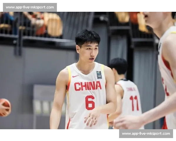 崔新泉高效 14+4 助率队取胜 能攻善传尽显全能身手 崔新泉高效 14+4 助率队取胜 能攻善传尽显全能身手