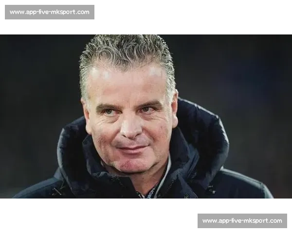 荷媒：勒沃库森瞄准费耶诺德后卫桑德勒